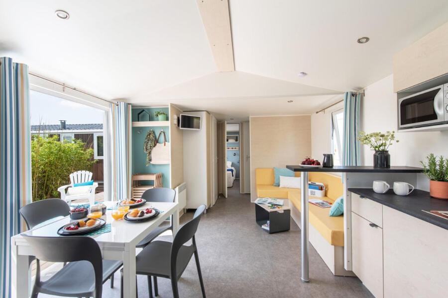 Camping Oaki Mesnard-la-Barotiere Bagian luar foto